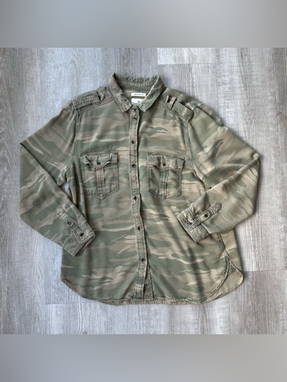 American Eagle Boyfriend Fit Camo Embroidered Button Down Shirt